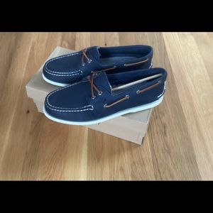 Sperry Crosslaced navy blue boat shoes 10.5